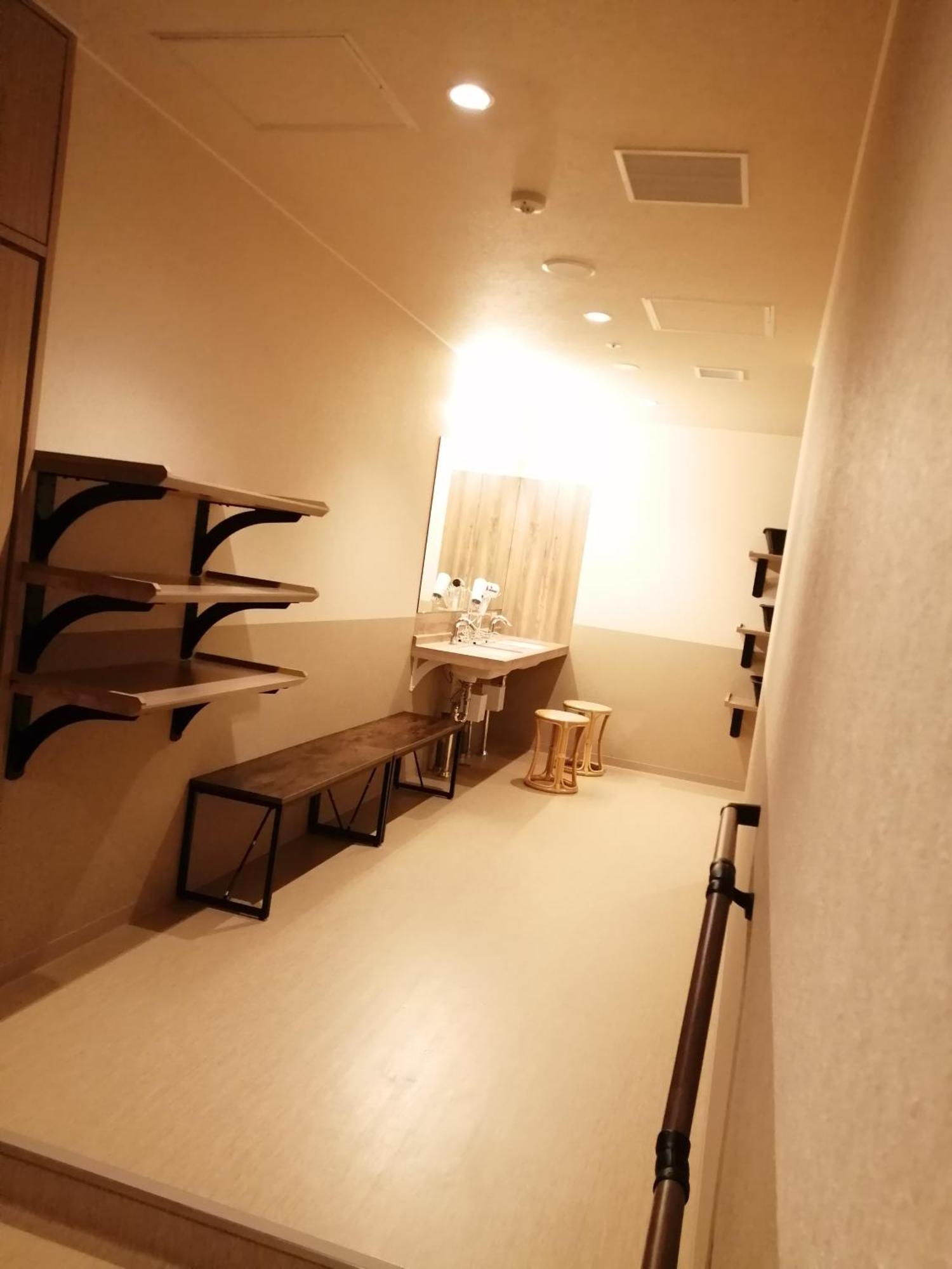 Tokyo Central Youth Hostel Екстер'єр фото